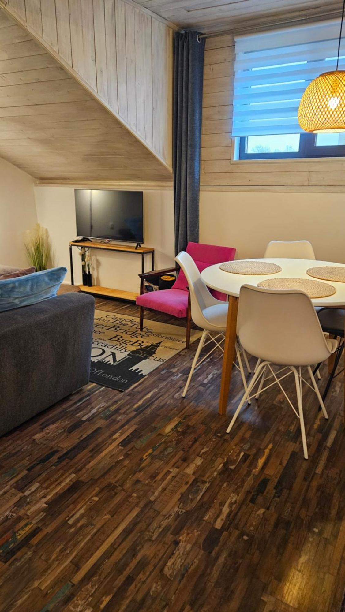 Studio Apartman Gradna Samobor Ngoại thất bức ảnh