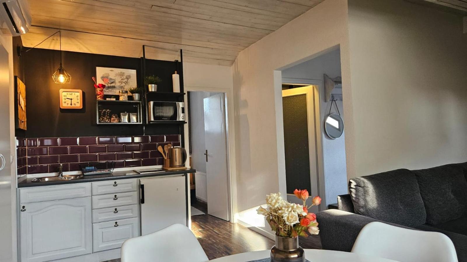 Studio Apartman Gradna Samobor Ngoại thất bức ảnh